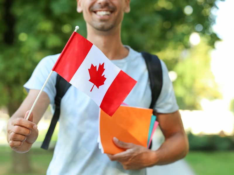 Làm hồ sơ du học Canada có khó để tự làm không? 5 ho-so-du-hoc-canada